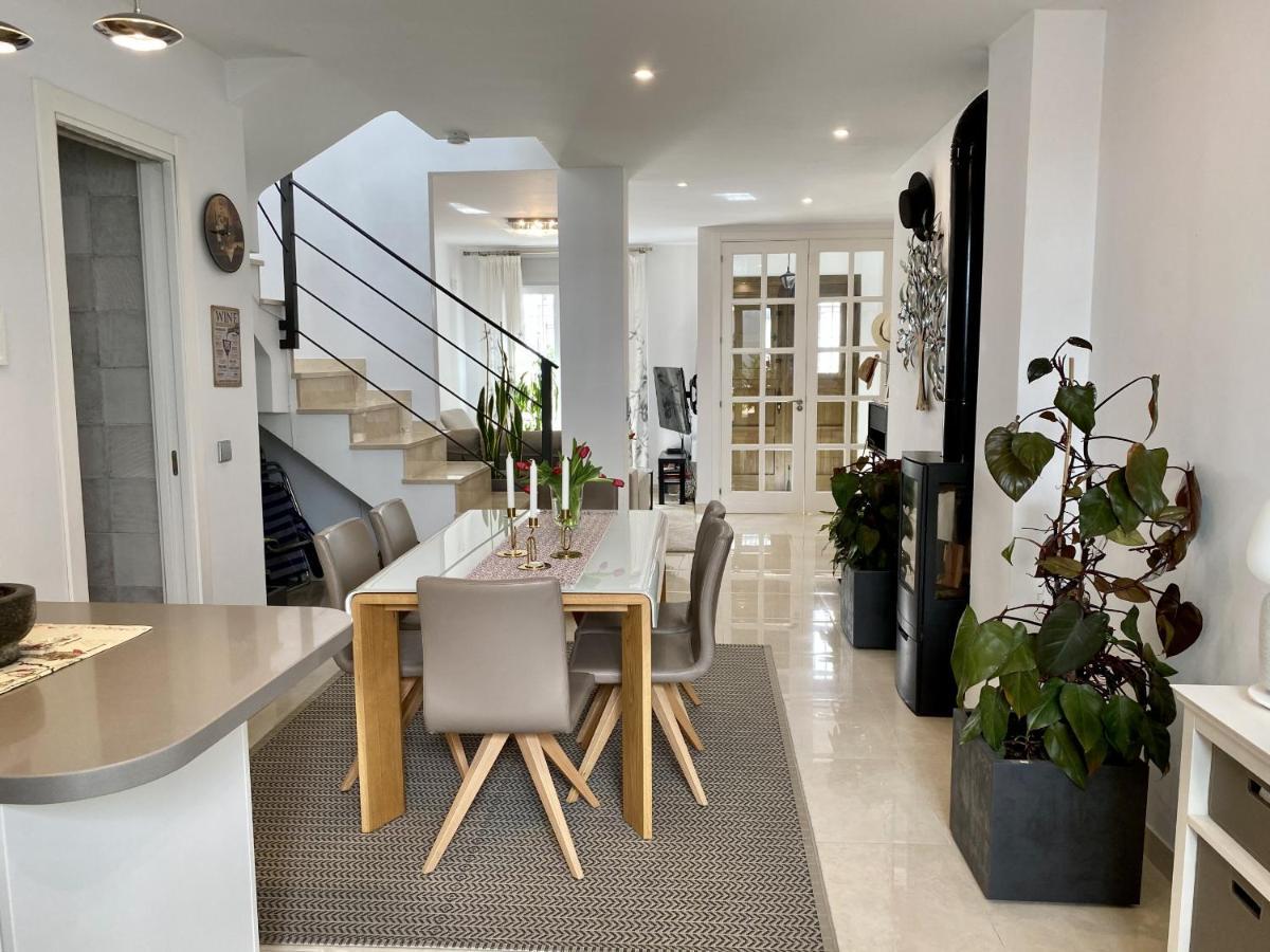 Casa Animas Casasol Centro Villa Нерха Екстериор снимка